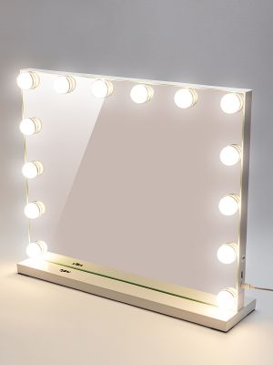 מראה יוקרתית מוארת לארג’